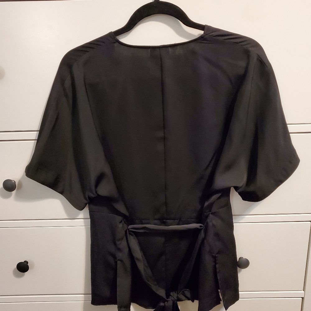 Mossimo Blouse - Picture 2 of 3